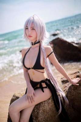 漂亮的女游客