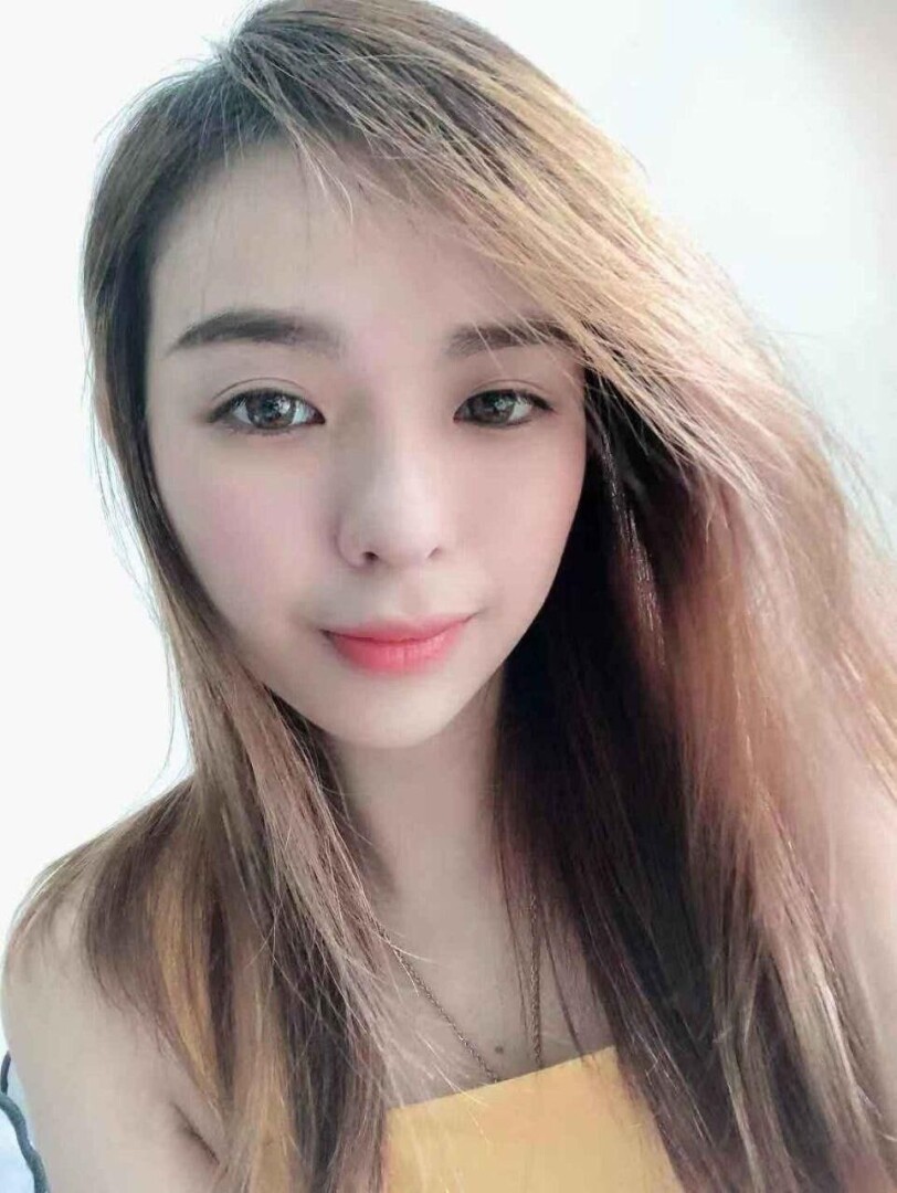 [清纯VS反差001] 人后母狗的样子可真骚[100P]