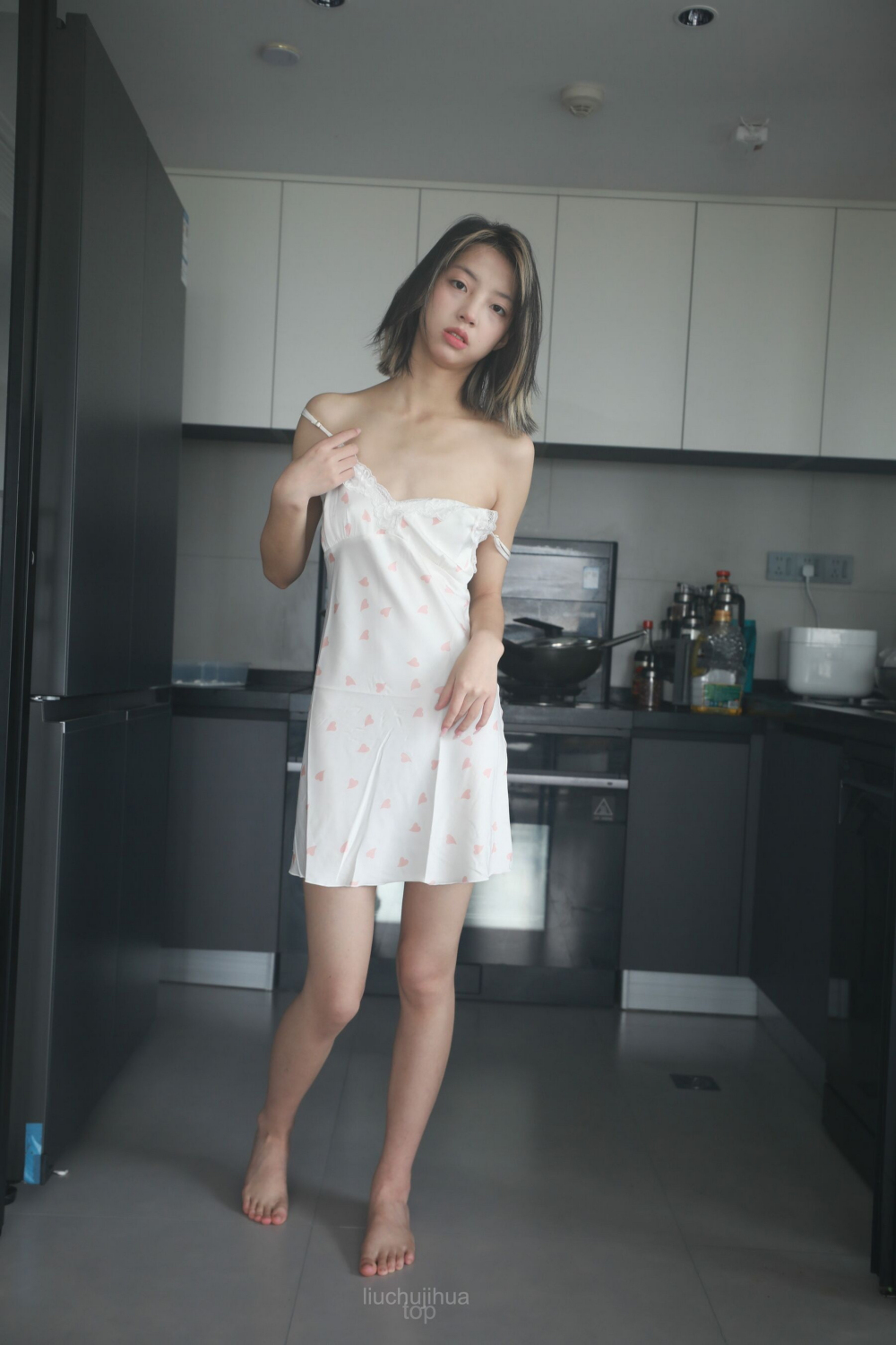 极品排骨嫩妹子