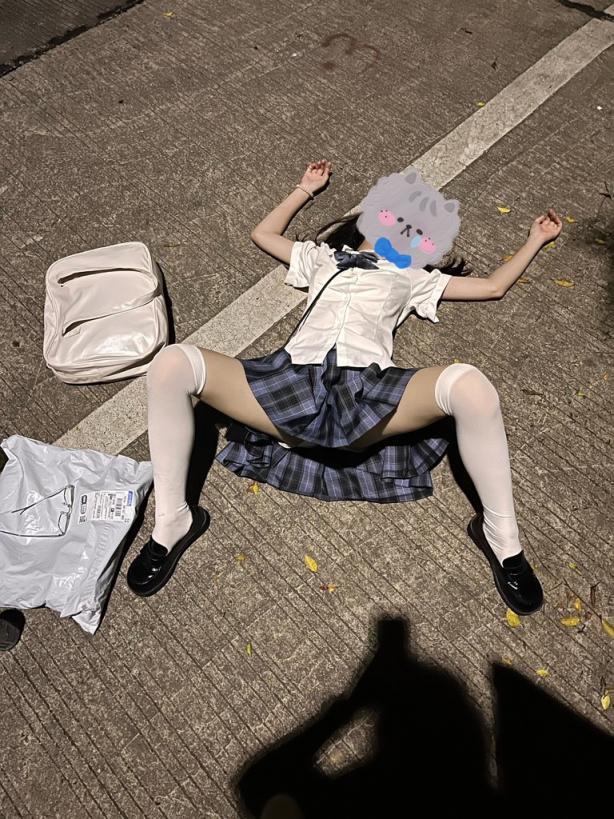 [小母狗] 大学生 - 后入极品大屁屁[100P]