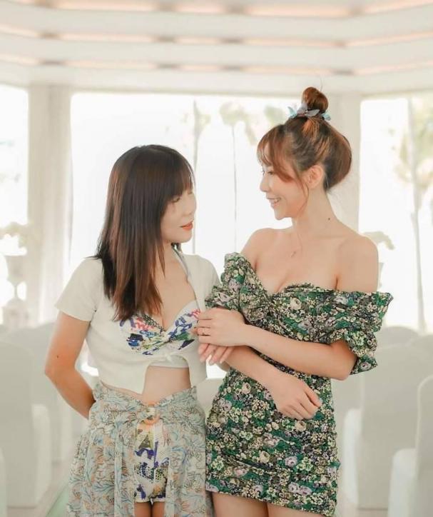 母女双飞[27P]