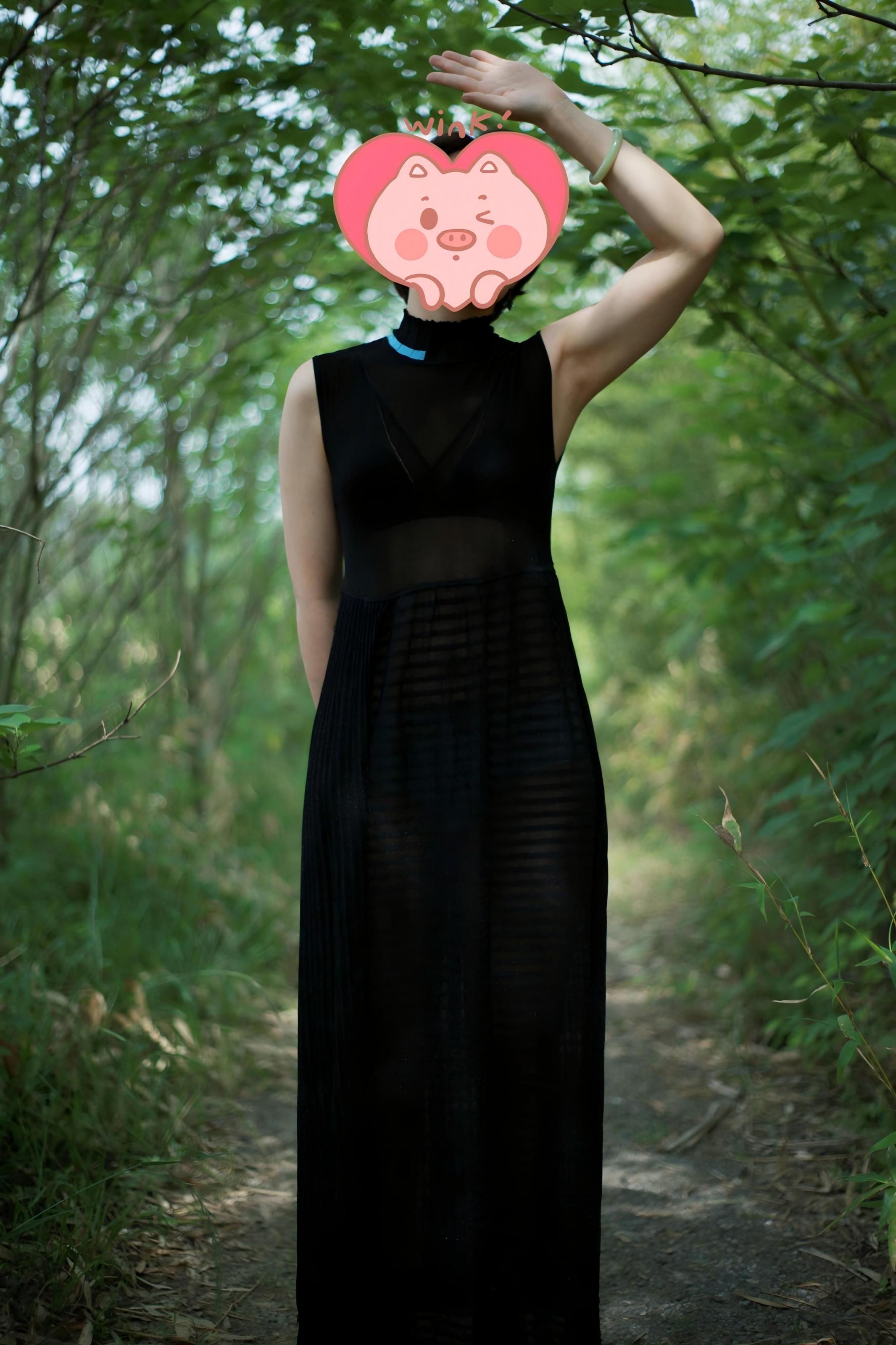 骚得很的人妻