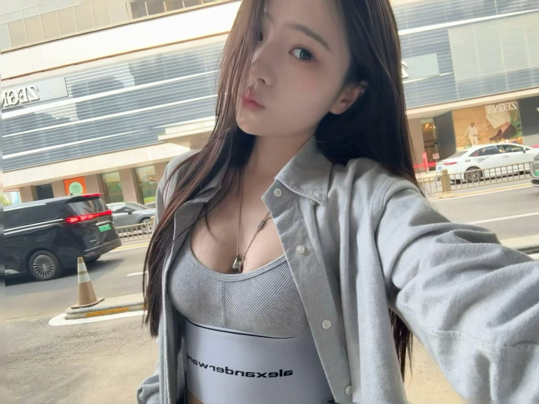 万千娇媚美少妇[20250525]