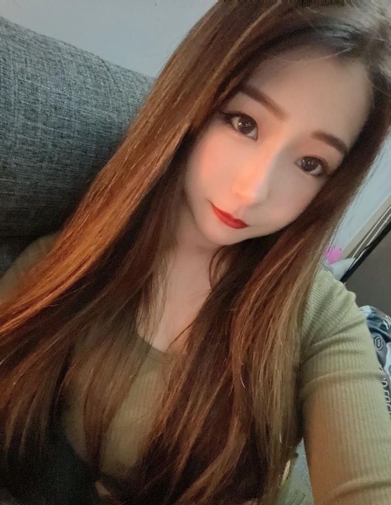 [小母狗]深夜福利 - 无毛嫩穴爽到起飞