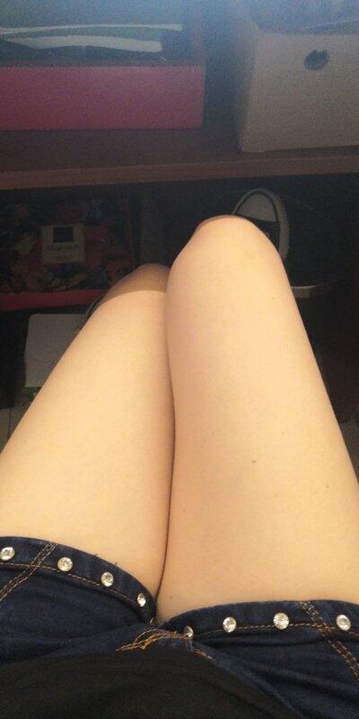 光滑妇女下面