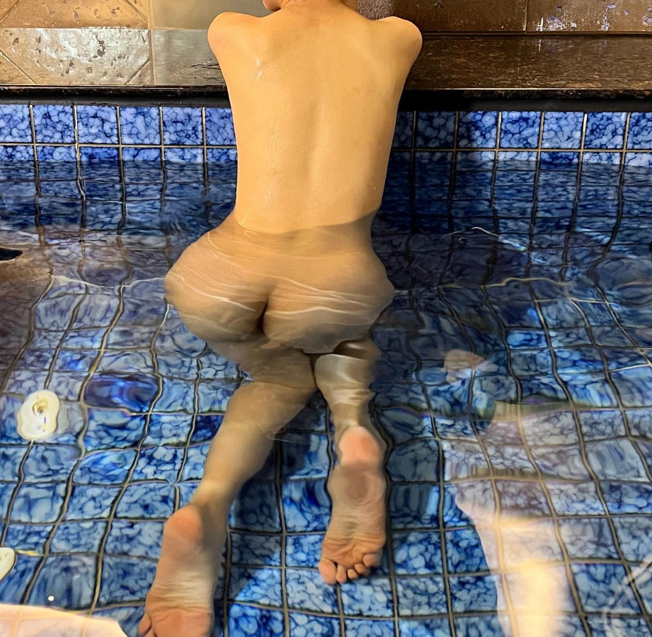 泡澡