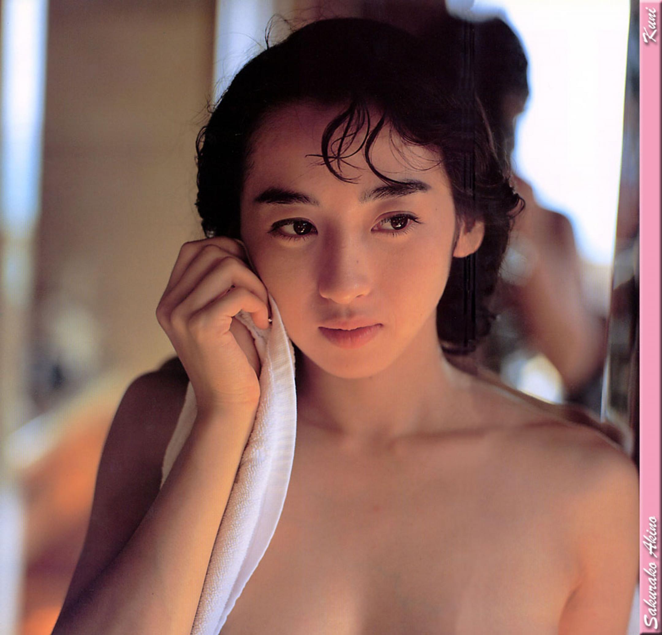一直以为她是越南人，没想到是日本的，《她来自胡志明市》女主的一套写真