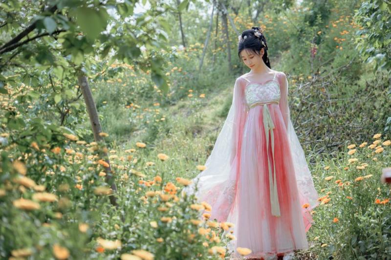 极品美乳古装妹子 20250724