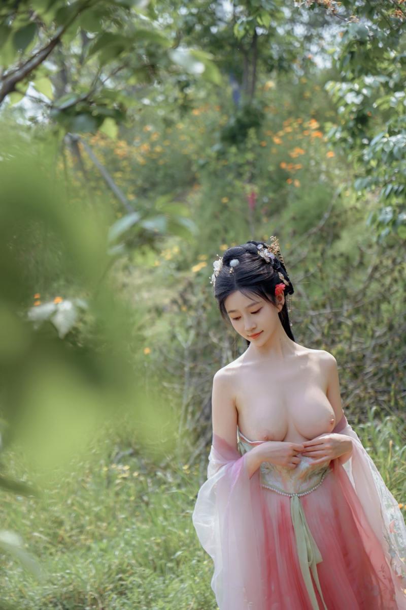 极品美乳古装妹子 20250724
