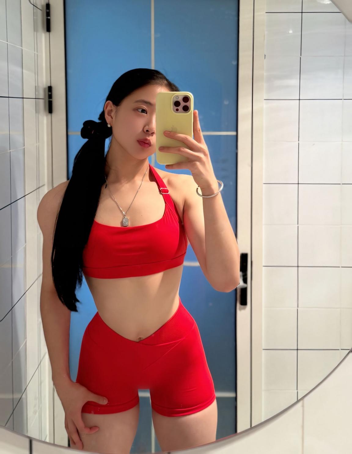 健身小美女