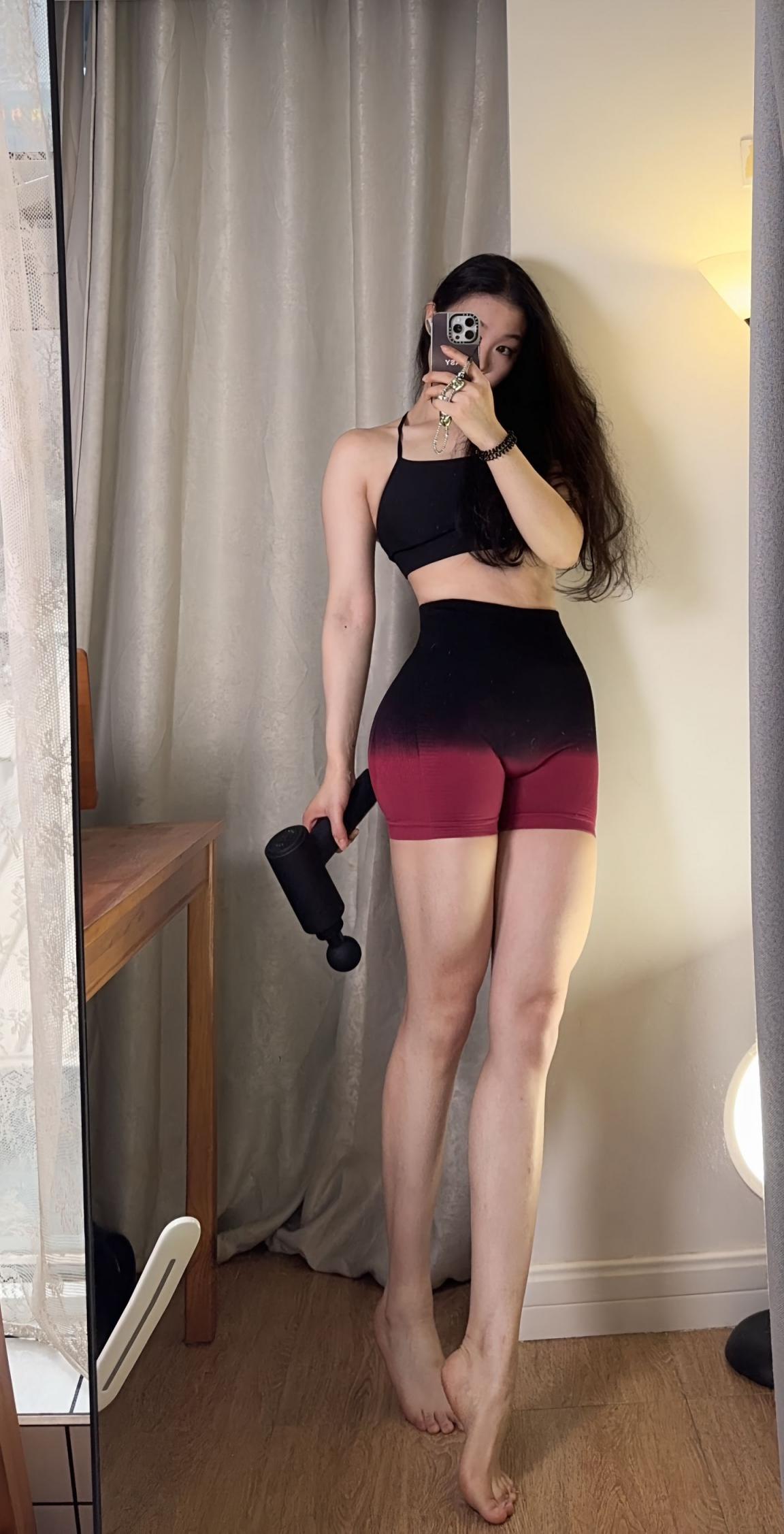 健身长腿妹子