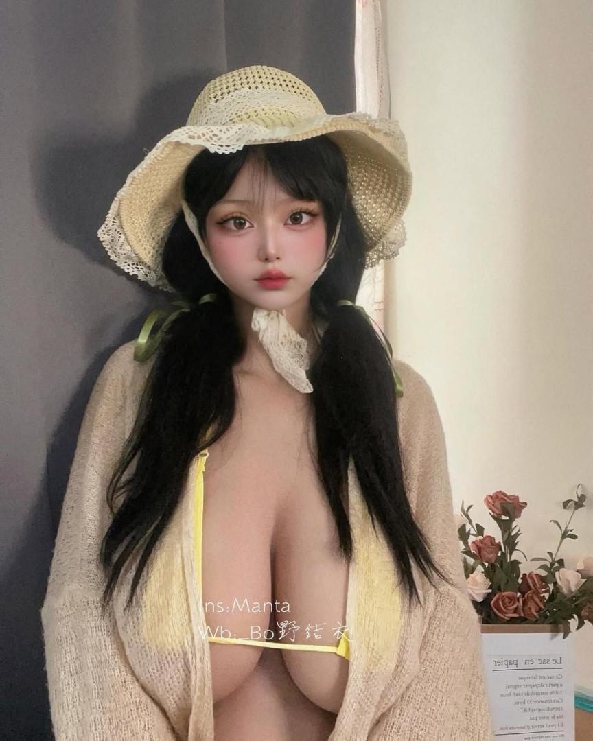 童颜巨乳 网红娃娃脸却有F杯大奶——Manta