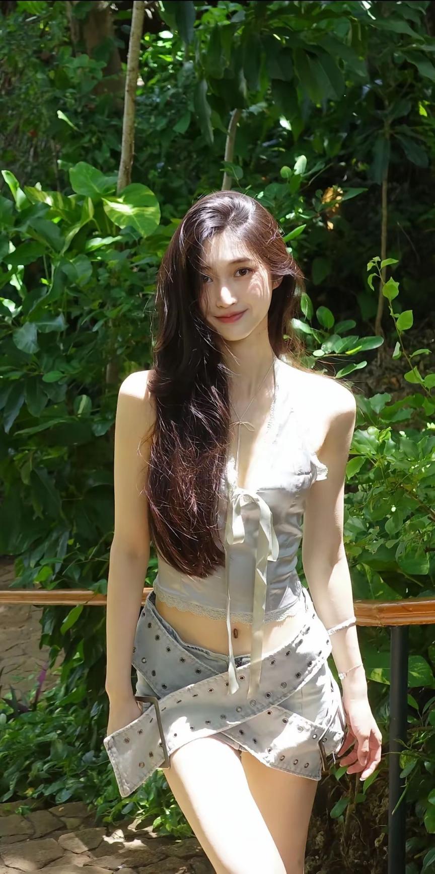 清纯阳光美女
