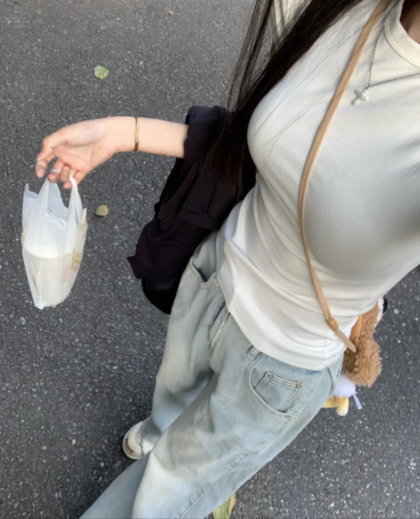 迷人的少妇 20250829