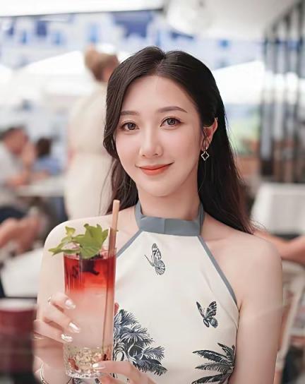 你还小，不懂珠圆玉润的好