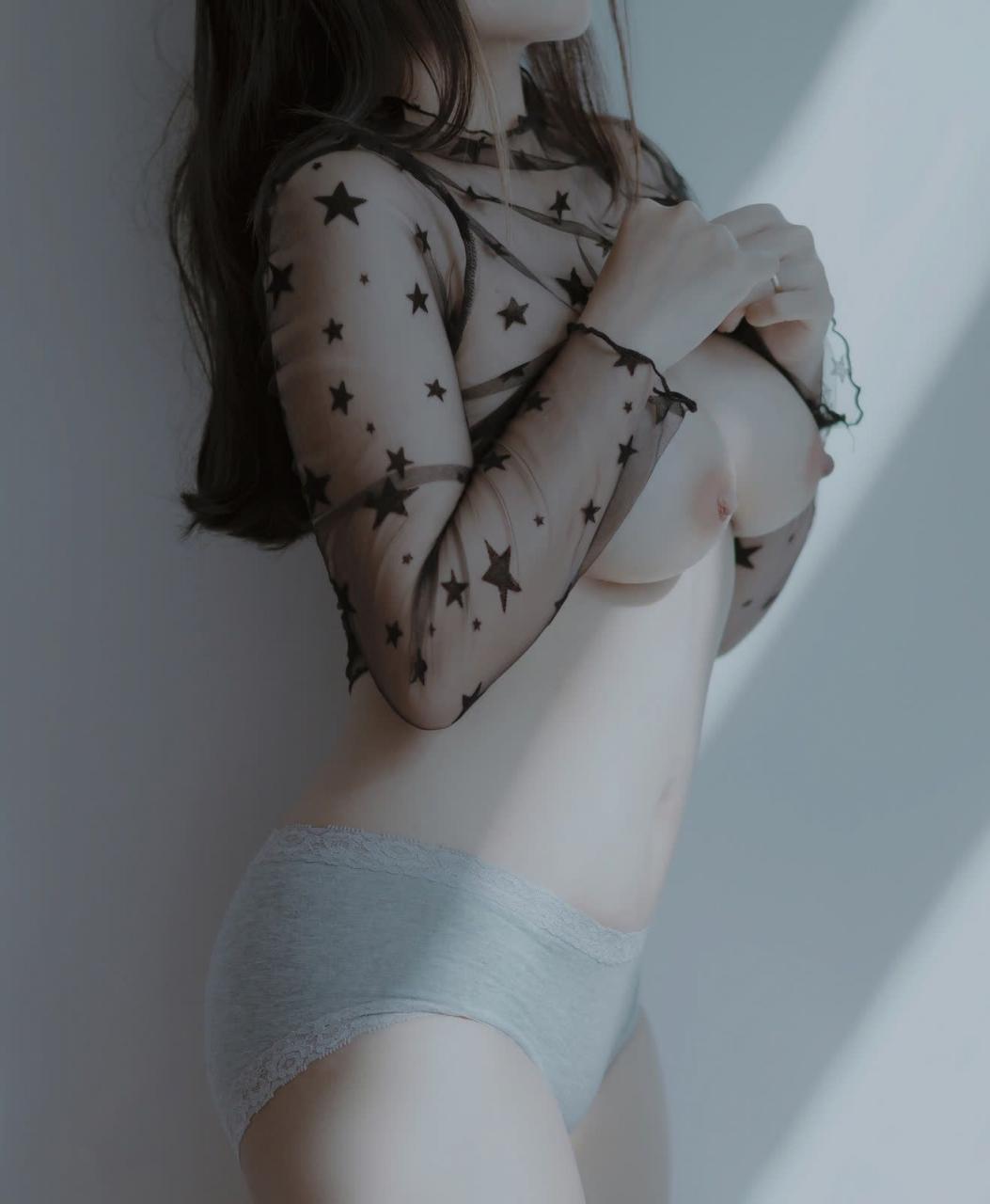 搜集的妹子图片-白嫩