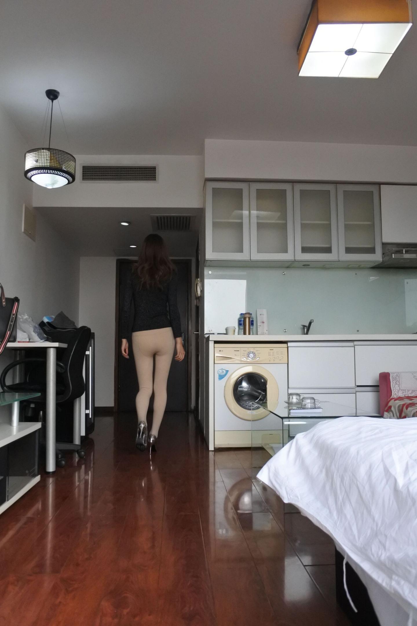 良家肉丝厚打底非常的诱惑