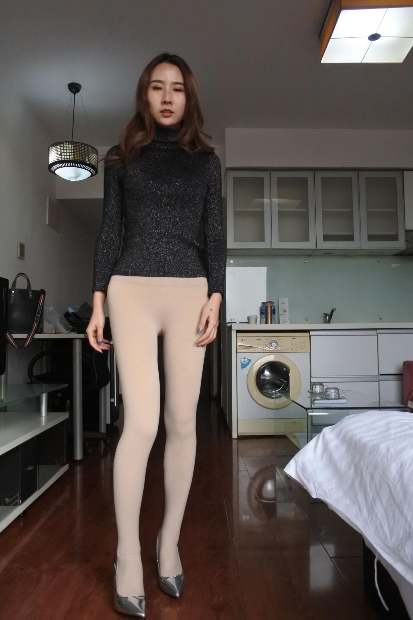 良家肉丝厚打底非常的诱惑