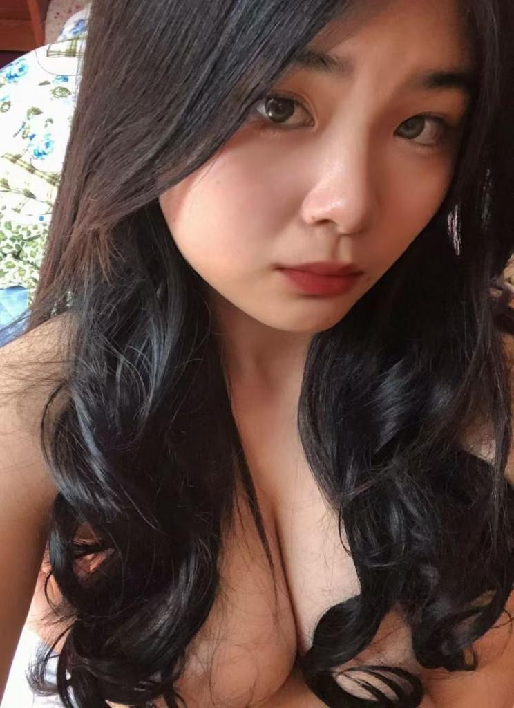 大奶人妻 20250925