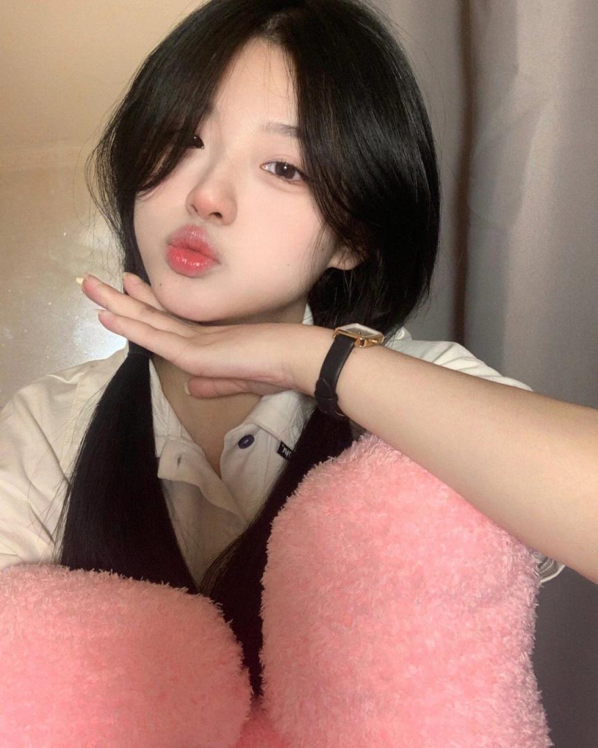 搜集的妹子图片-雪白