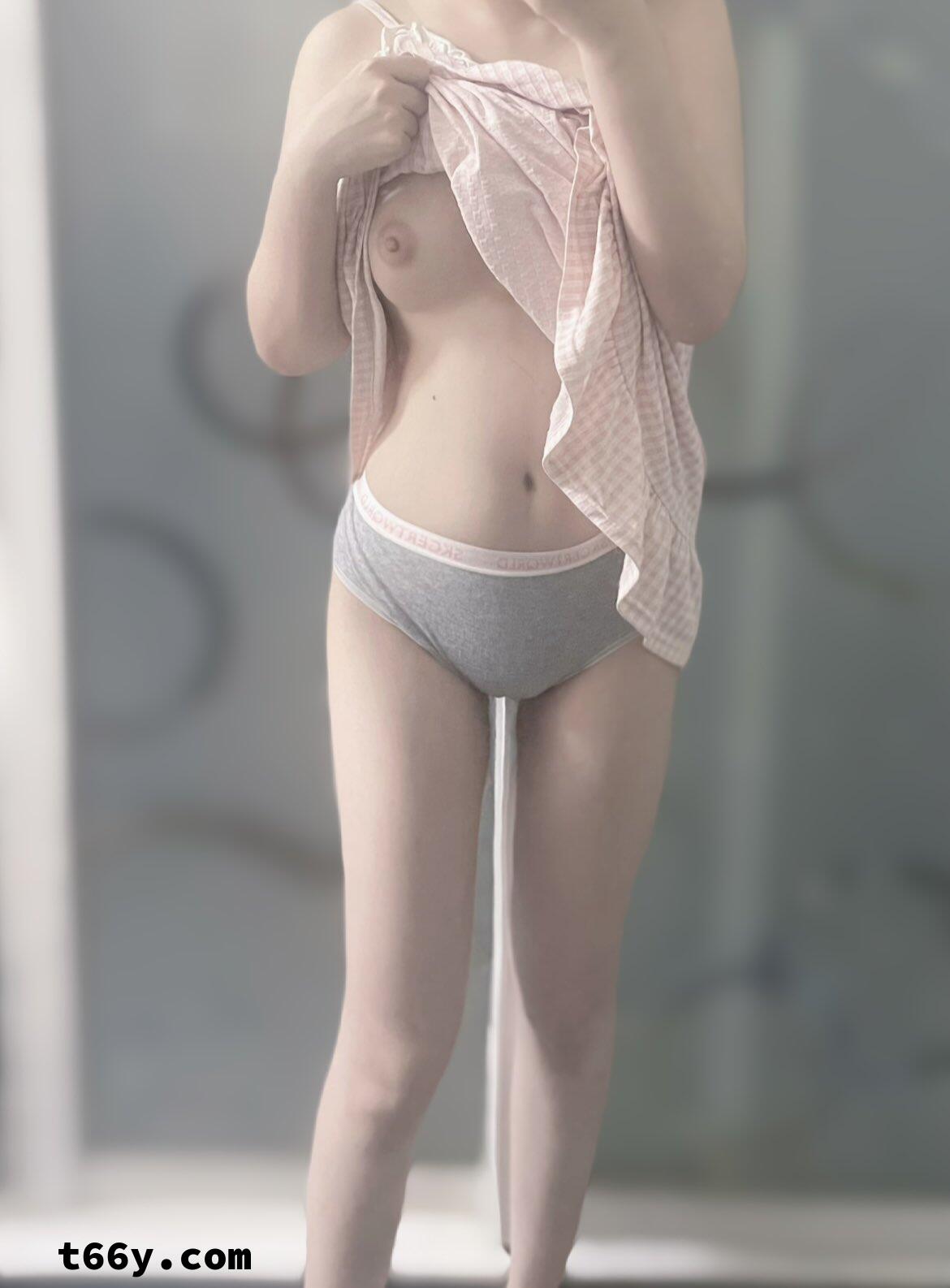 推特上年轻骚气的肉体