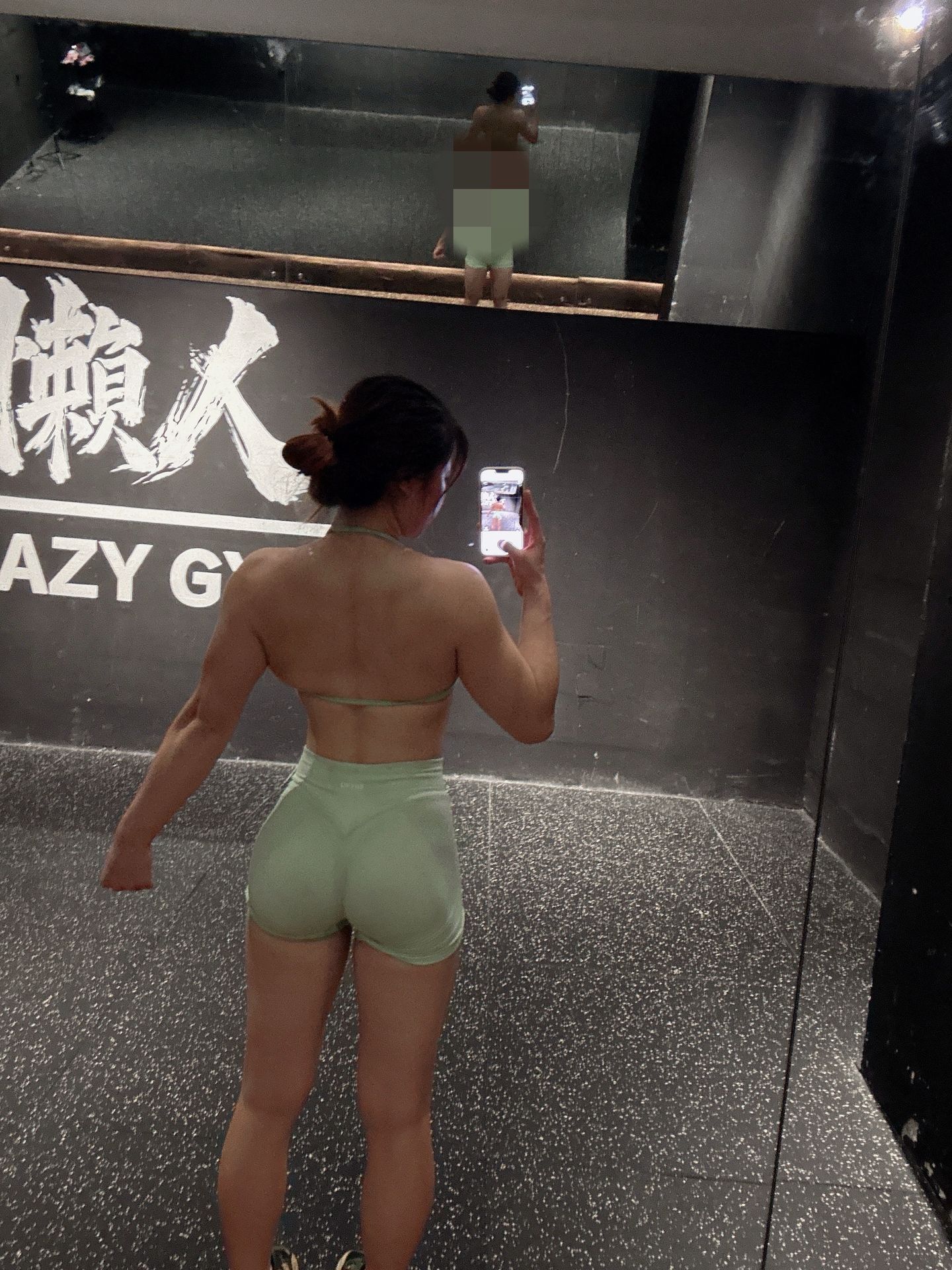 瑜伽裤确实好看