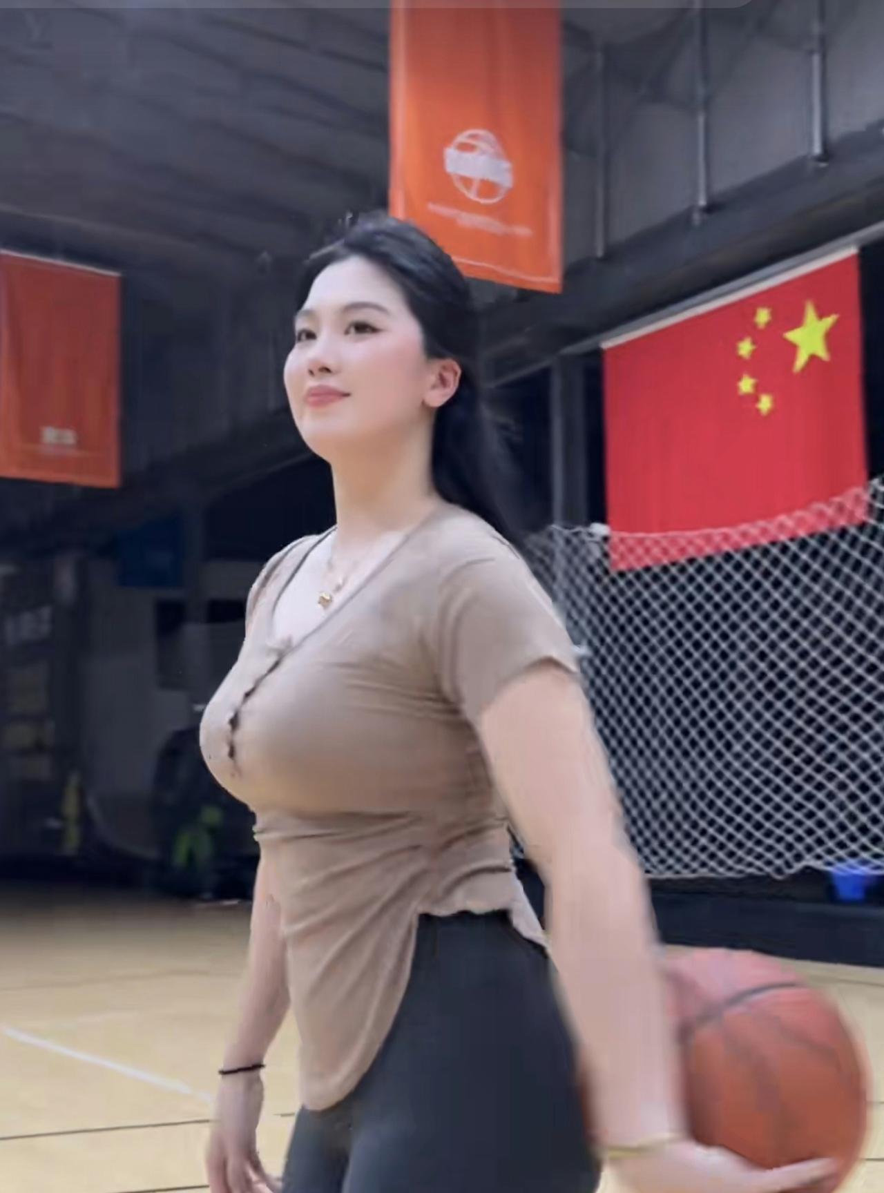 瑜伽裤确实好看