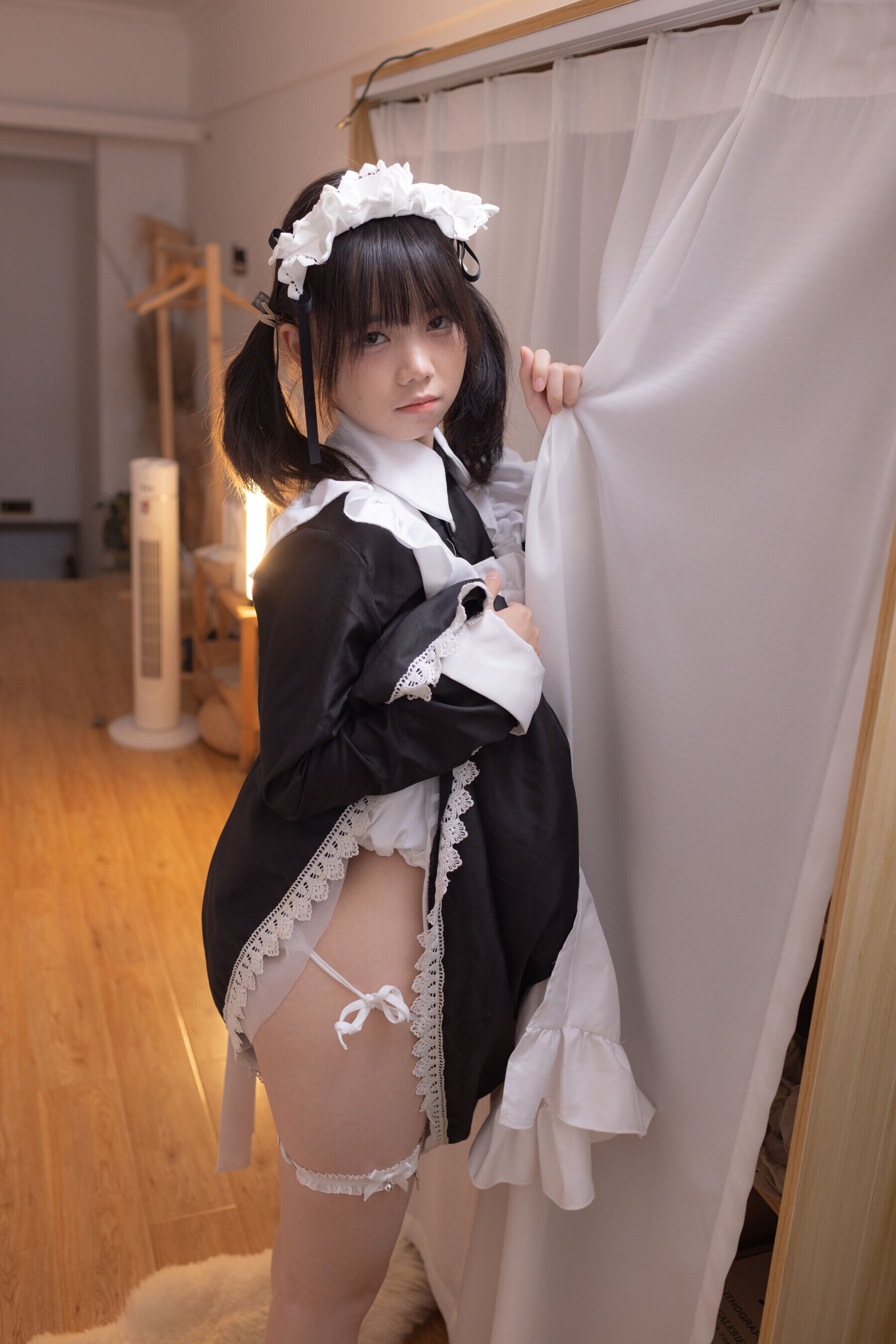 少女秩序-国模小鱼私房写真