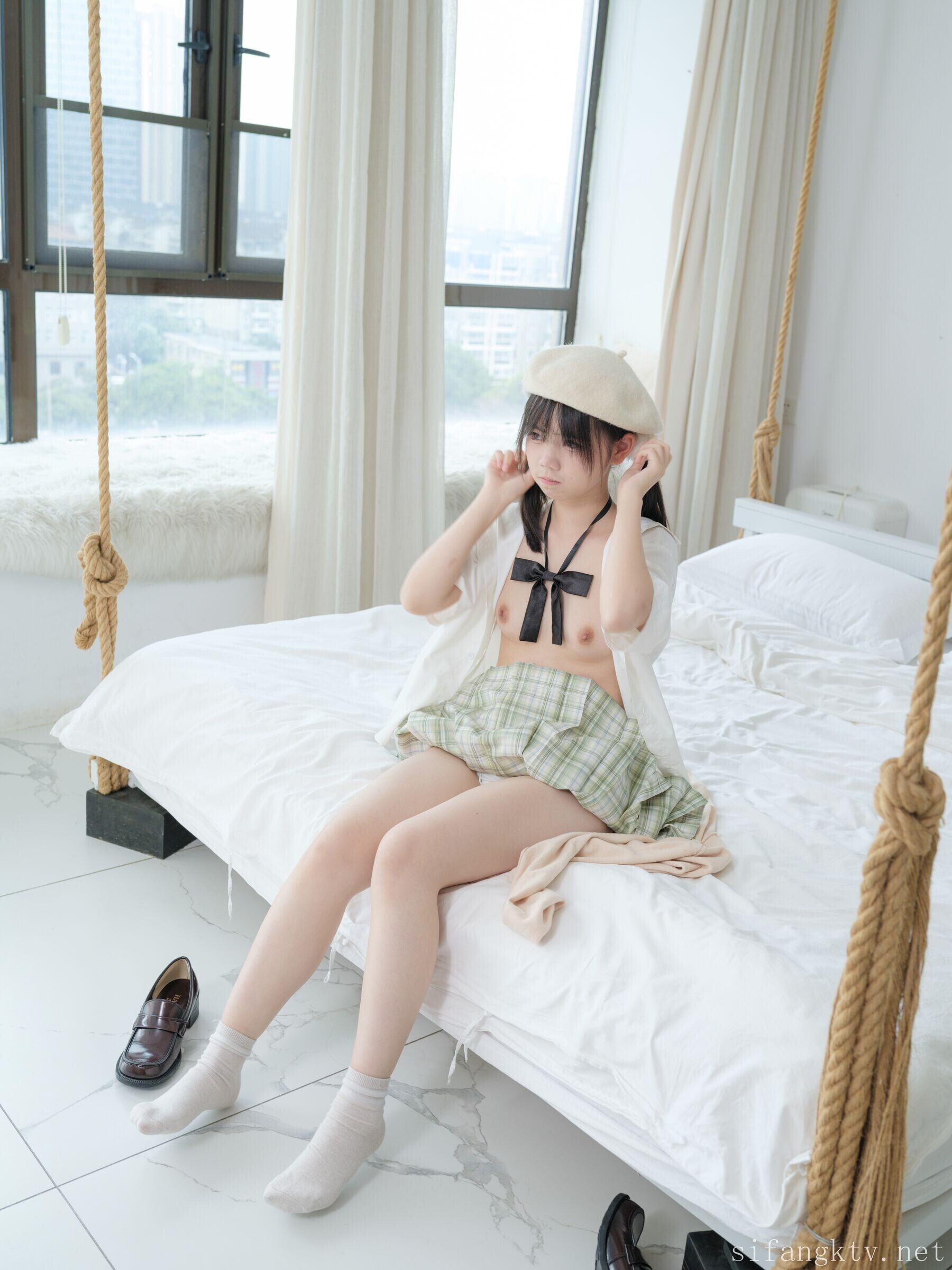 少女秩序-国模小鱼私房写真