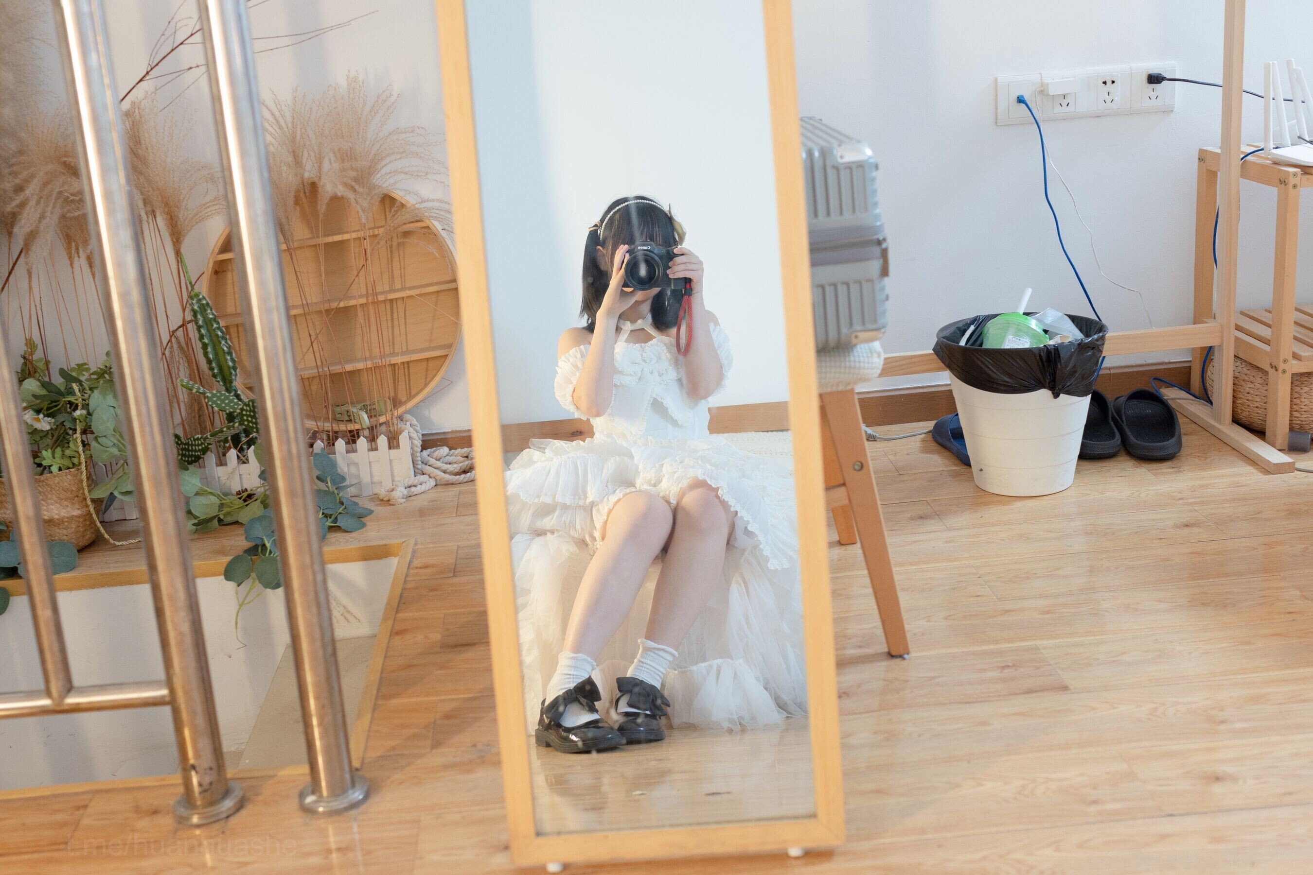 少女秩序-国模小鱼私房写真