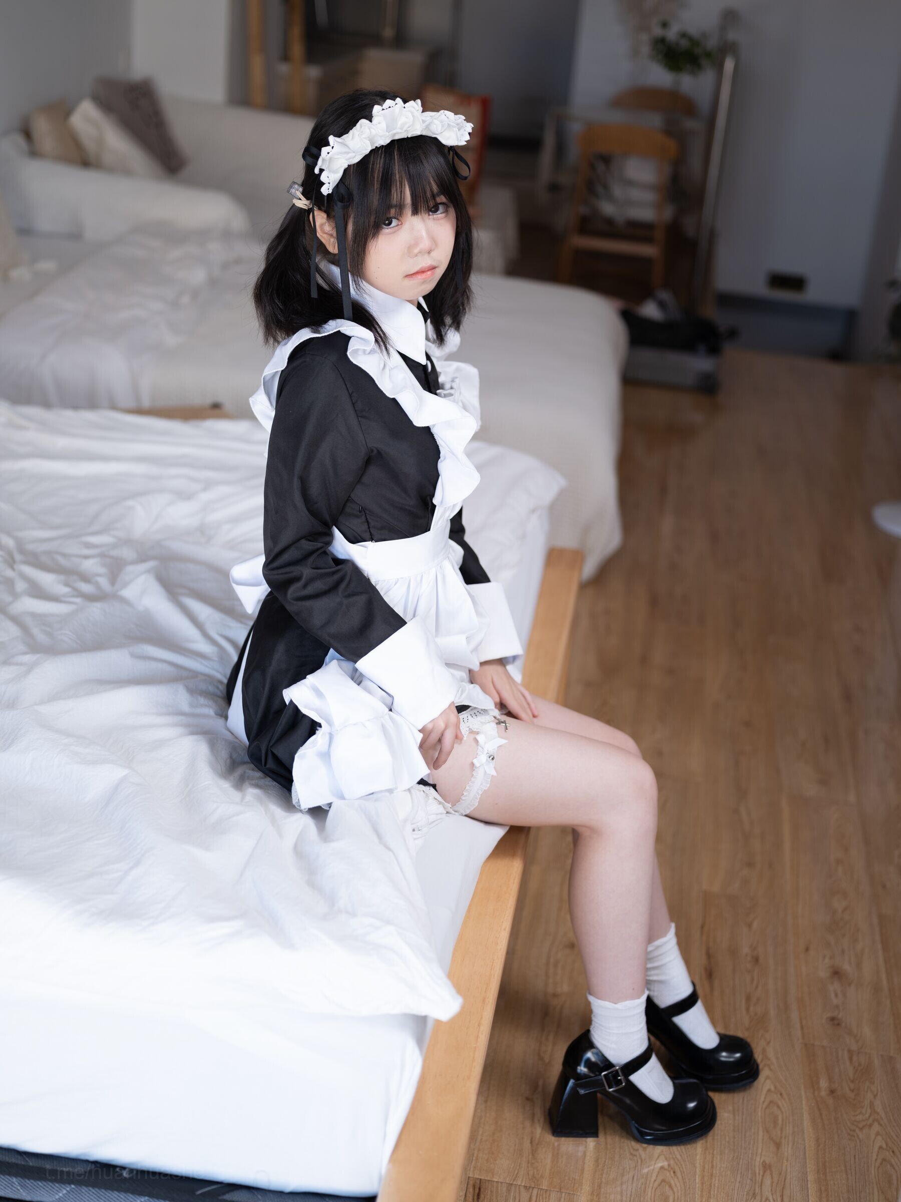 少女秩序-国模小鱼私房写真