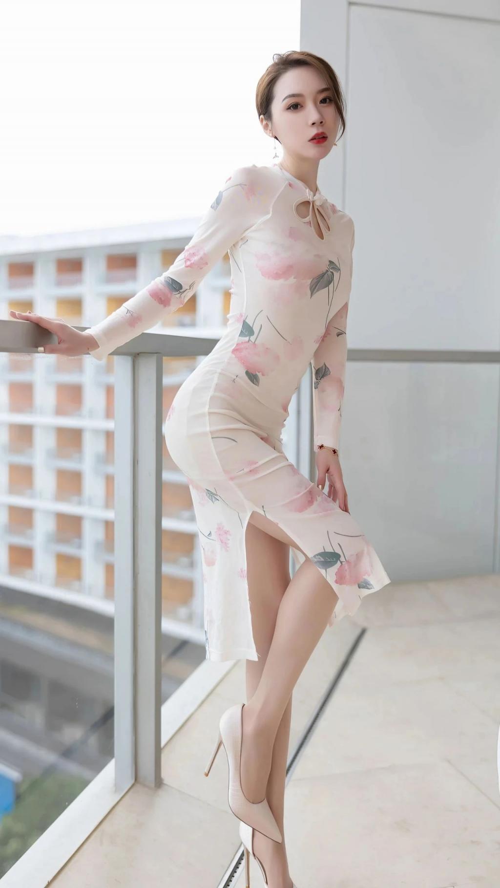 细腰大长腿太美了