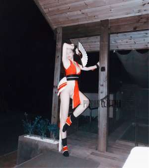 国模套图 极品网红pigeon