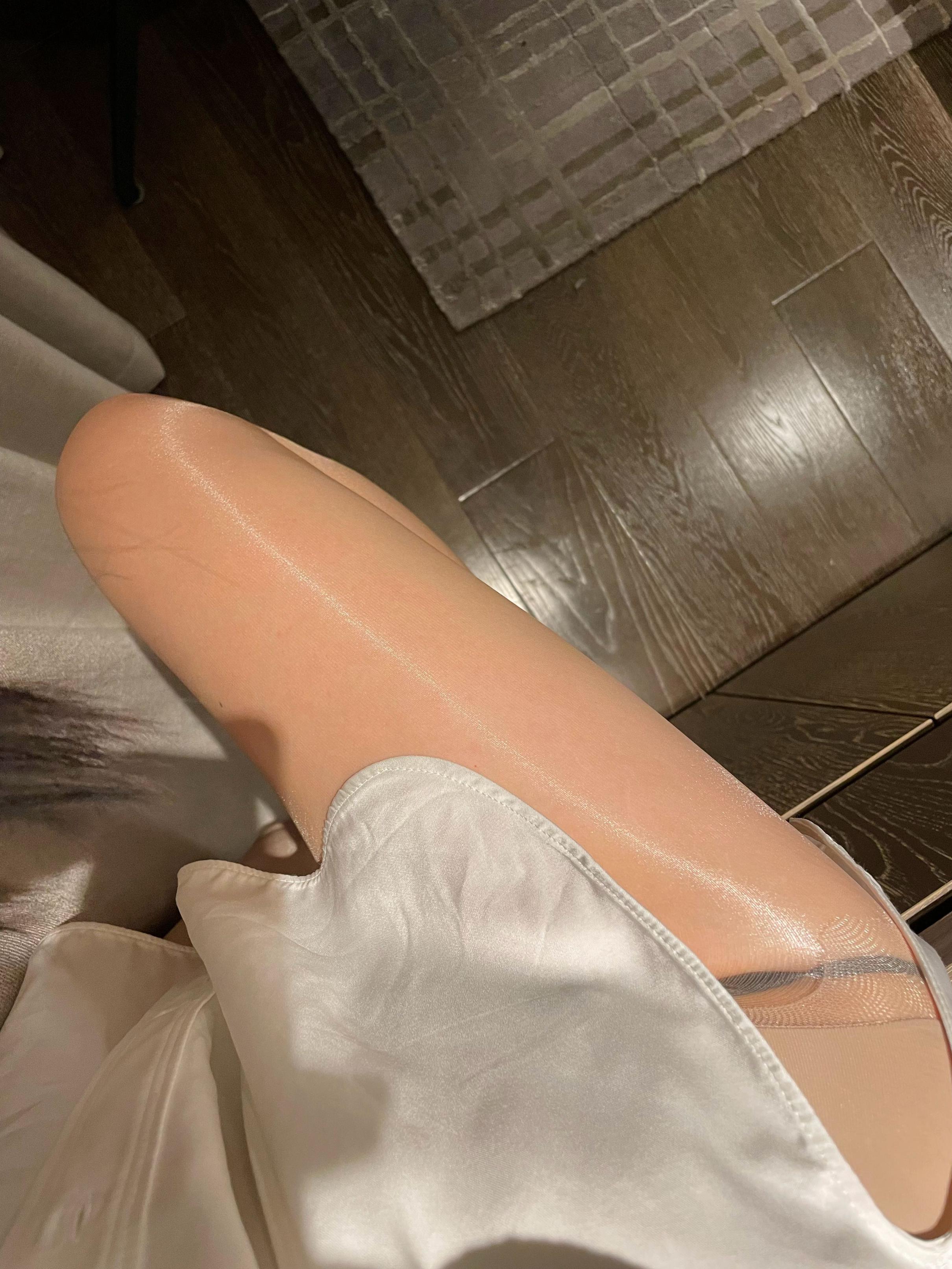 黑丝、黑丝衣、渔网袜