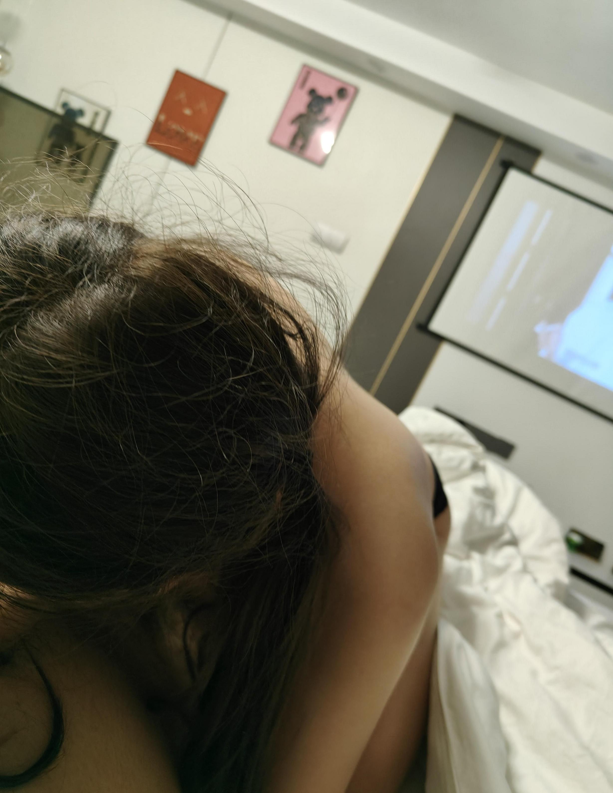 反差女大研究生和人妻教师