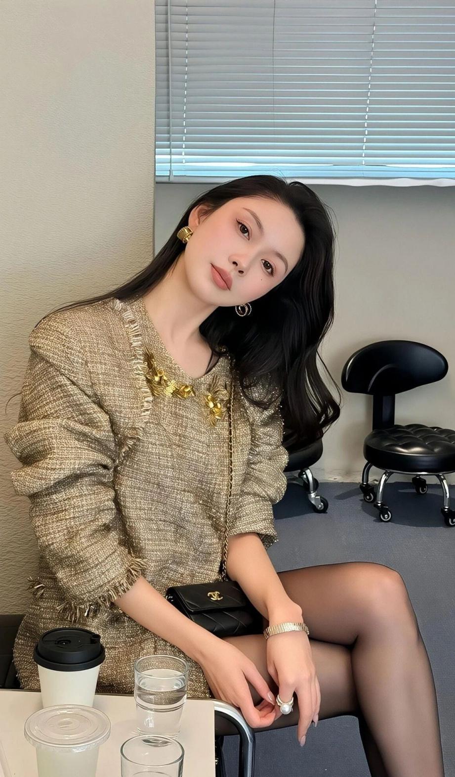 美女模特，极品身材