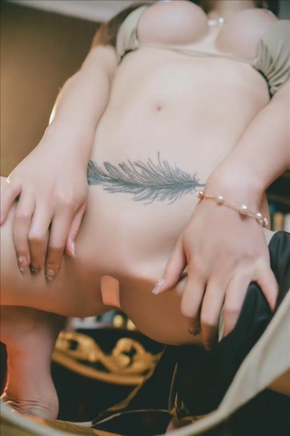 我们都不喜欢创可贴