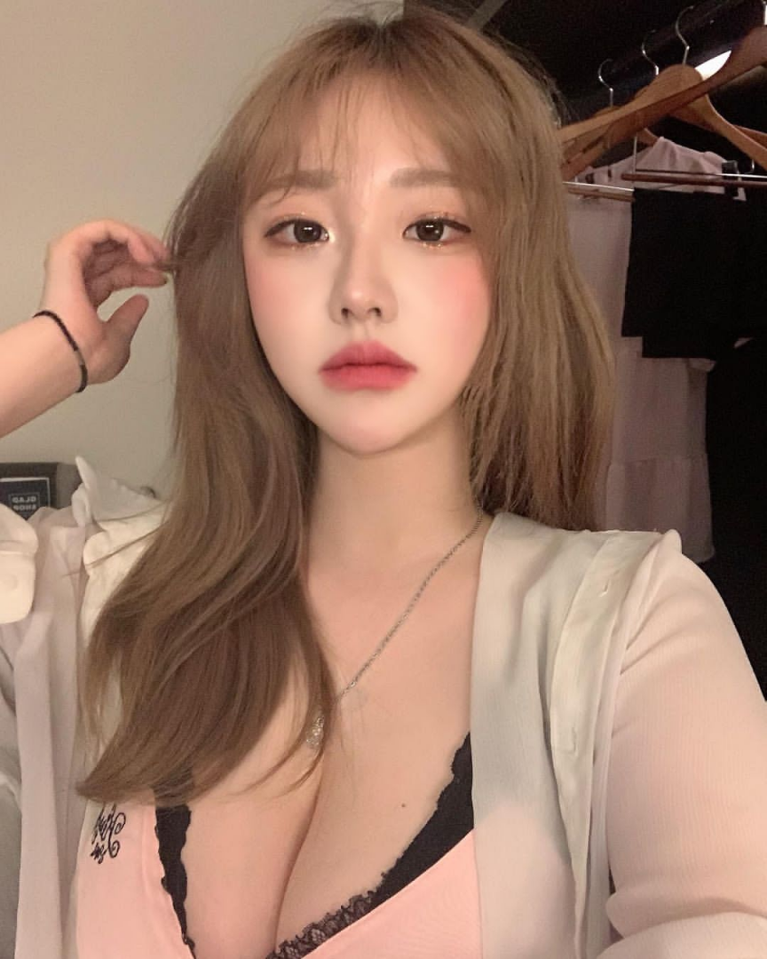 搜集的妹子图片-荤素搭配