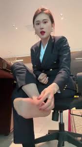 搜集的妹子图片-荤素搭配