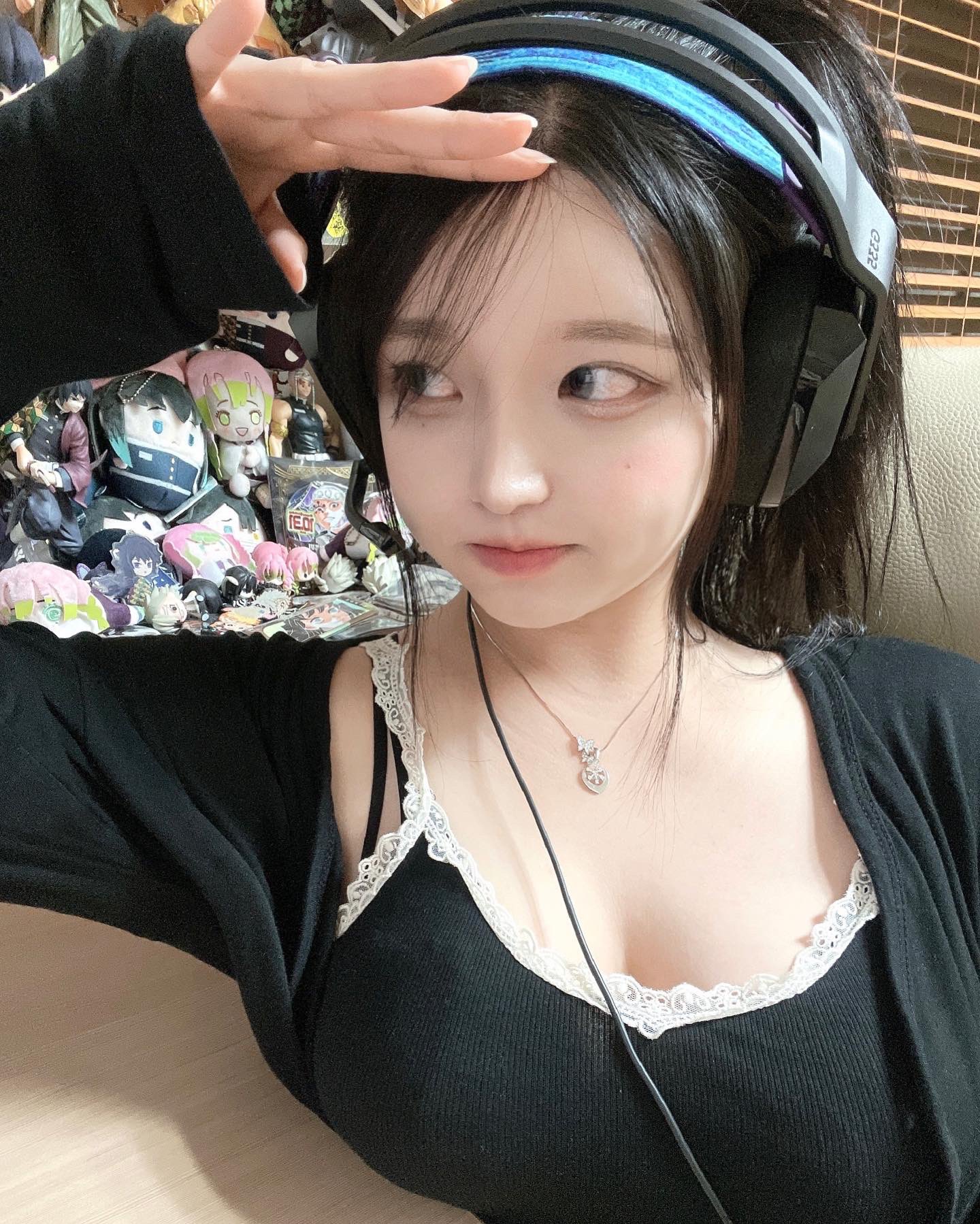 搜集的妹子图片-荤素搭配