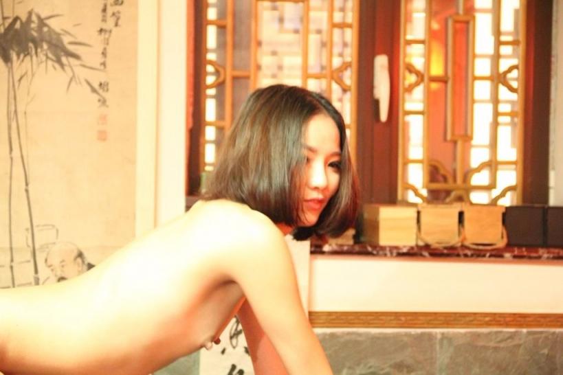 国模林小小（小凤）人体私拍套图