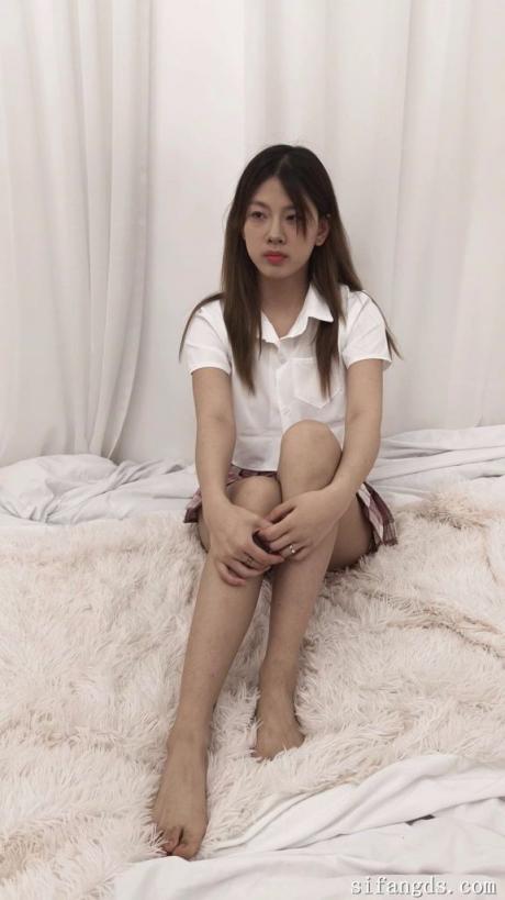 不知名国模大尺度人体私拍套图