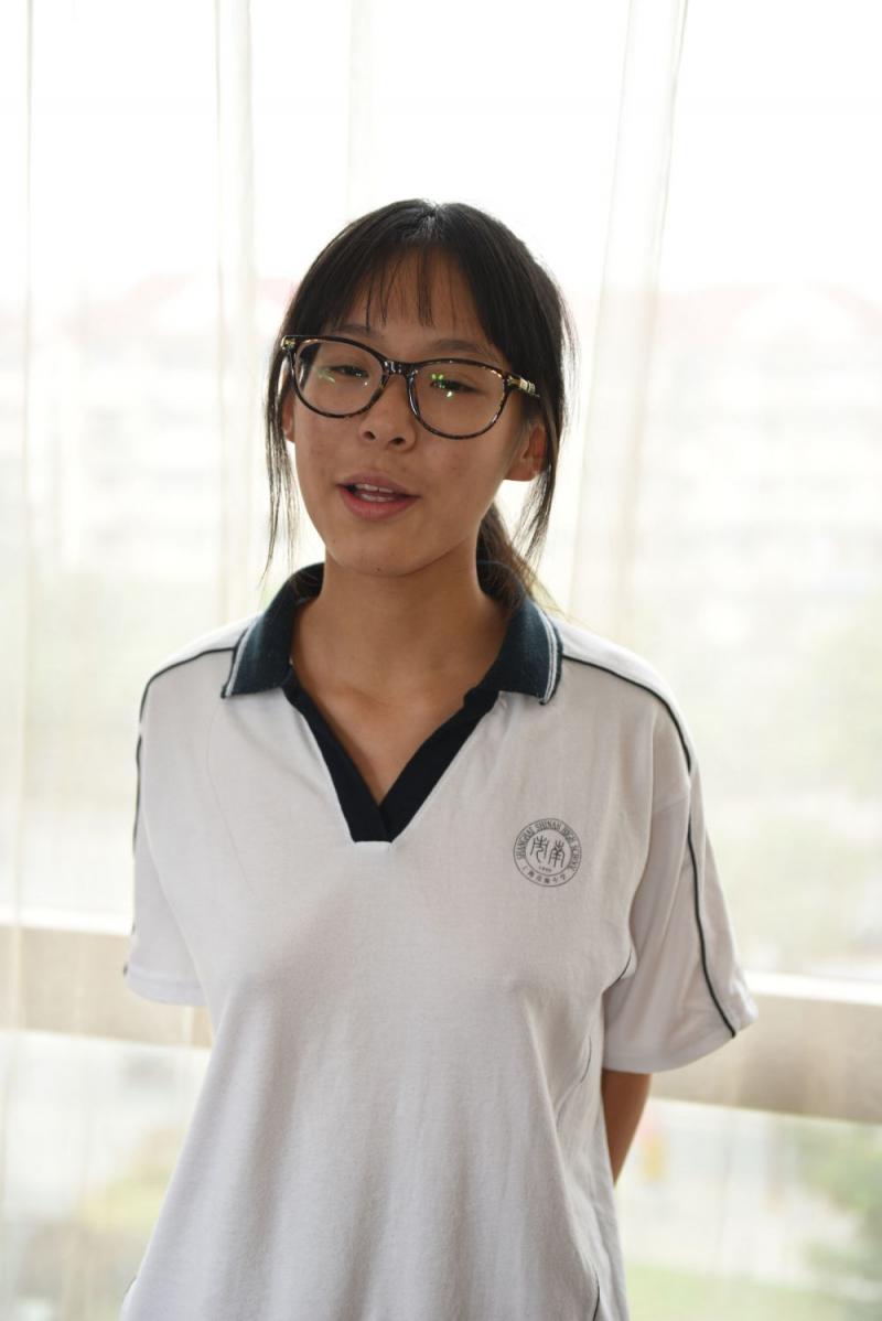 校服眼镜土妹子