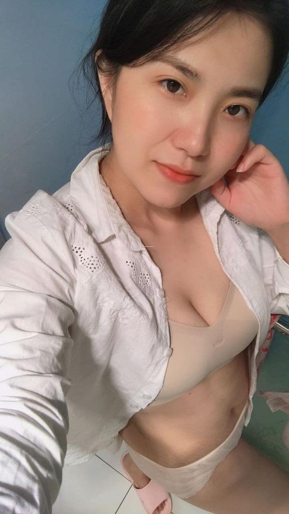 那些年撸过的小骚逼