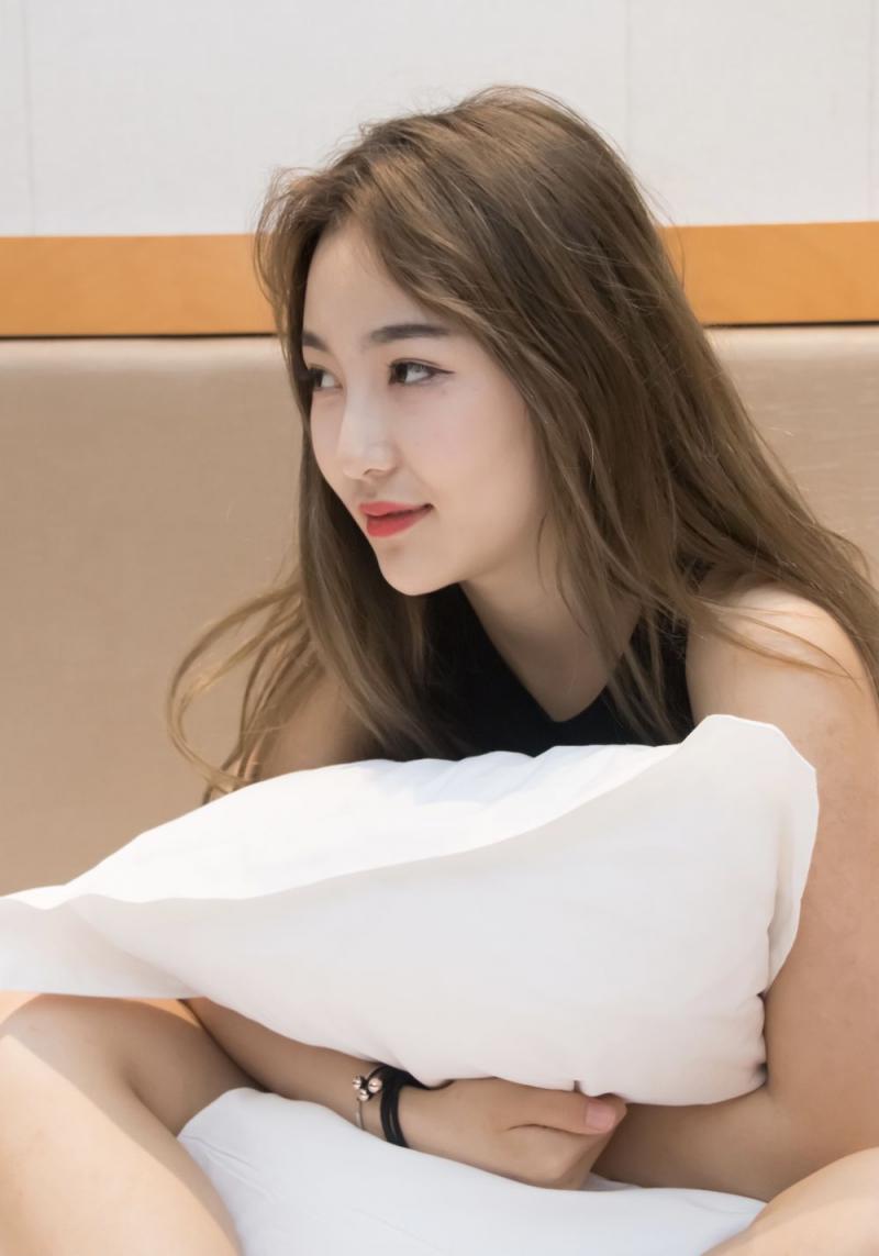 顶级鲜嫩的极品小姐姐