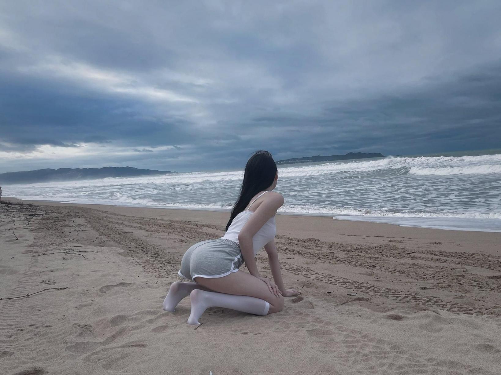 饥渴美少妇口爆颜射一滴都不能少吃