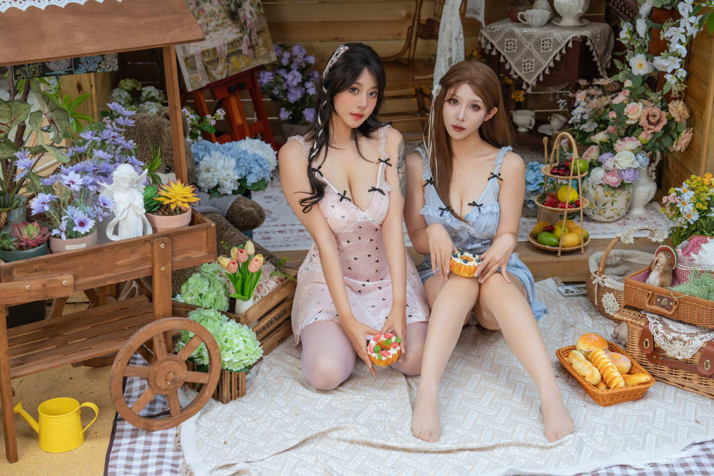 云溪奶桃桃写真系列之花眠