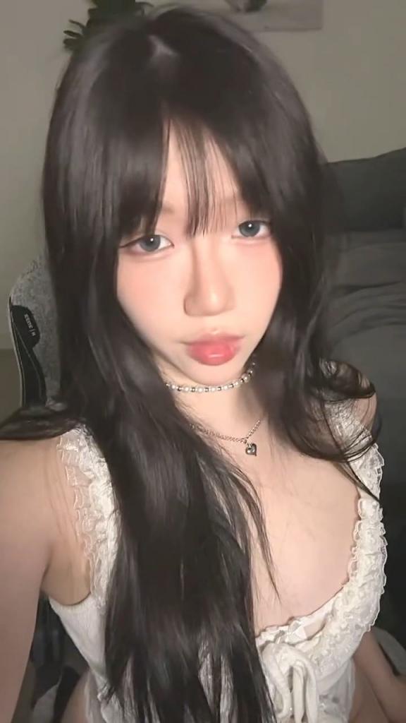 極品純慾女神AryMinh