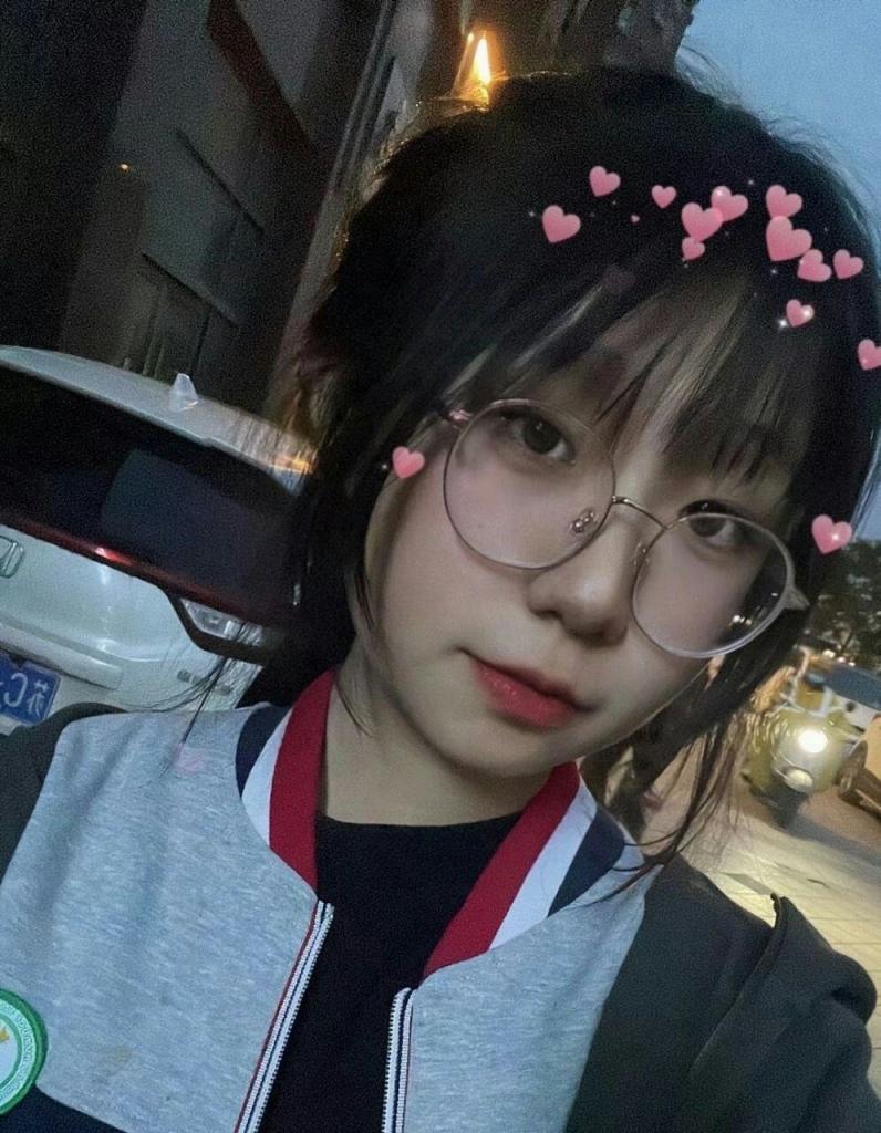 看，那些熟悉的反差脸