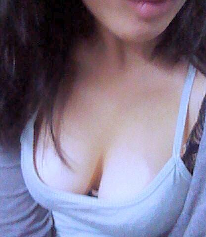 [美图赏析]珍藏级美胸、看美胸即有美好心情